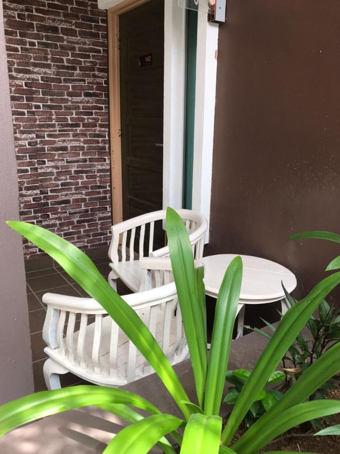 Villa Abadi Resort Pantai Cenang  Exterior foto