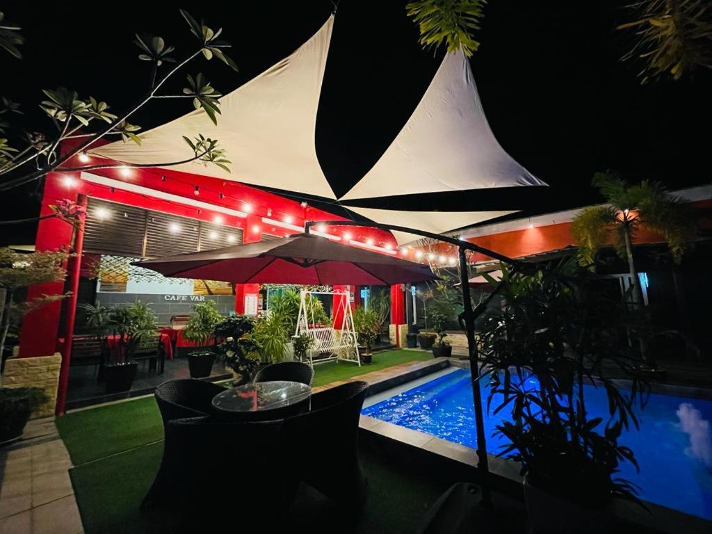 Villa Abadi Resort Pantai Cenang  Exterior foto